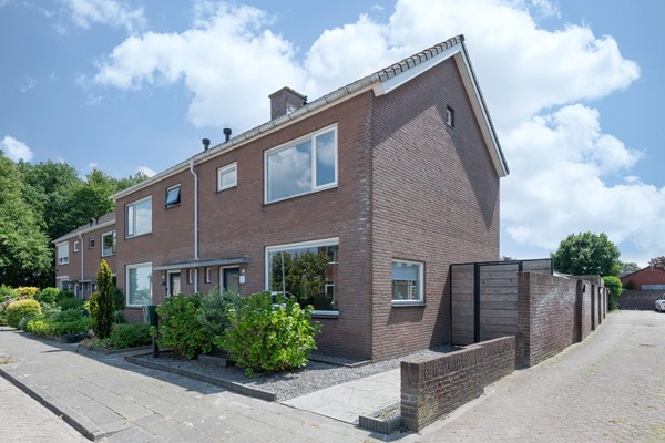 Te koop: Schoolstraat 23, 4735 BM Zegge